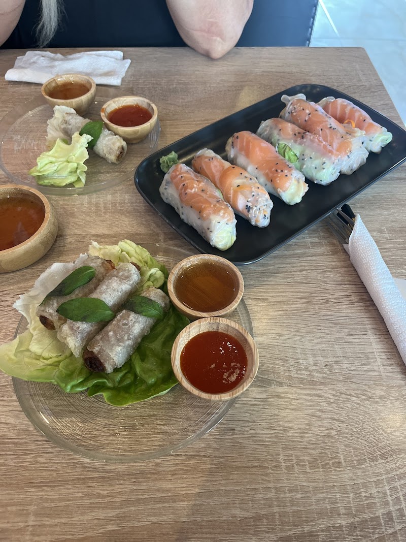 Sushi Dine