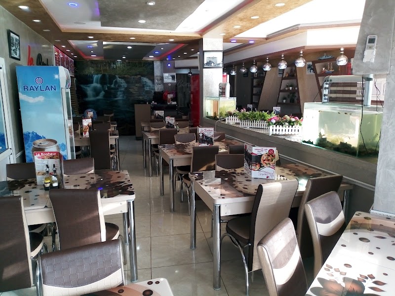 Restaurant le bonheur
