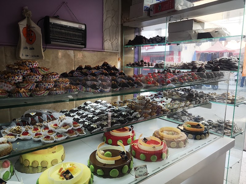 Opera pâtisserie restaurant