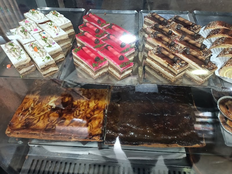 Patisserie La Lycienne