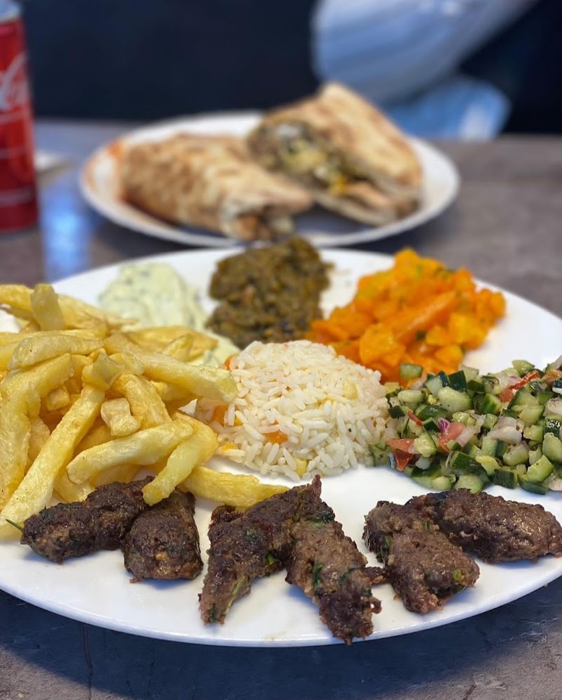 Casa Bella Food
