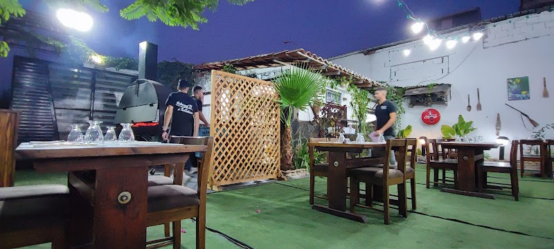 Restaurant À La Cabane - Algérien traditionnel - à Jijel