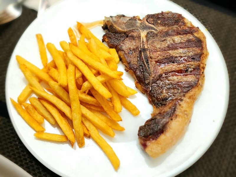 Rush Grill